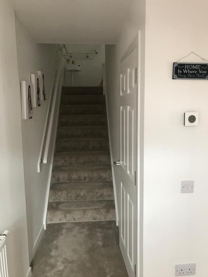 Modern And Bright Home In Quiet And Central Area Inverness Ngoại thất bức ảnh
