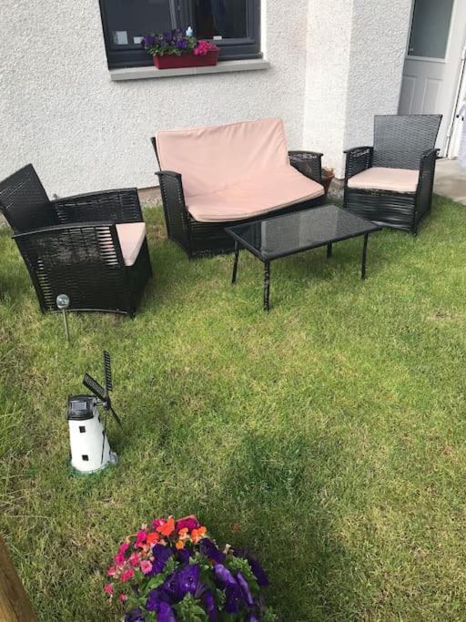 Modern And Bright Home In Quiet And Central Area Inverness Ngoại thất bức ảnh