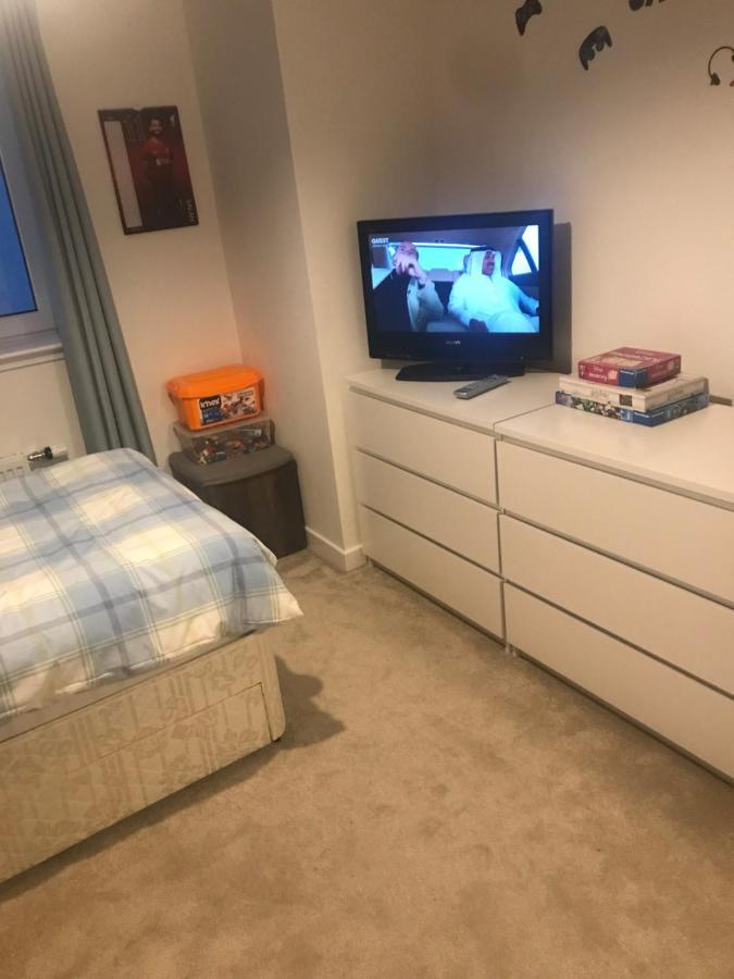 Modern And Bright Home In Quiet And Central Area Inverness Ngoại thất bức ảnh
